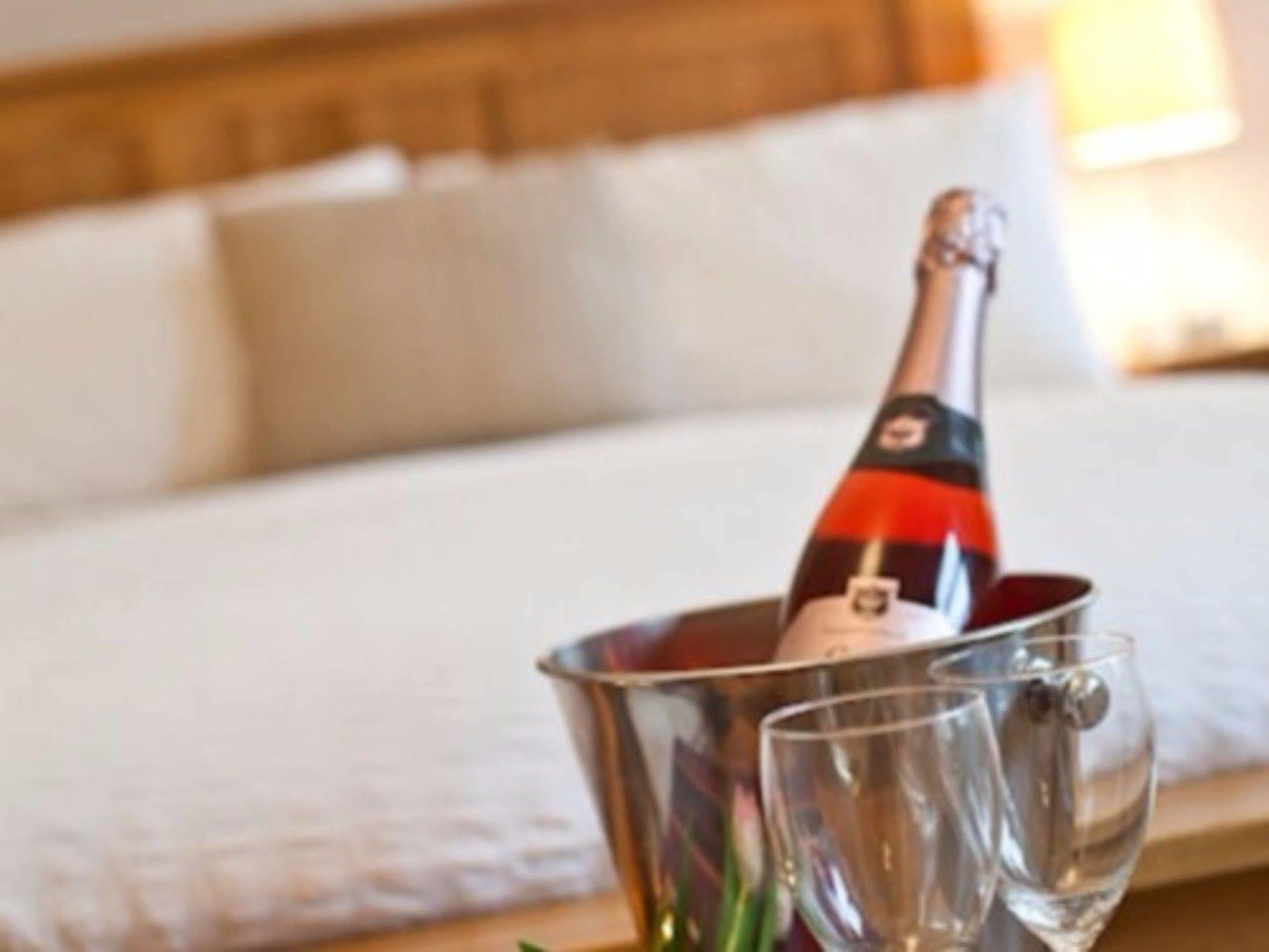 Craigholme Bed & Breakfast Боунес он Уиндърмиър Екстериор снимка